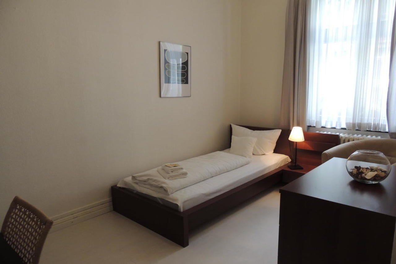 Boutique Hotel Villa Oberkassel Dusseldorf Bagian luar foto
