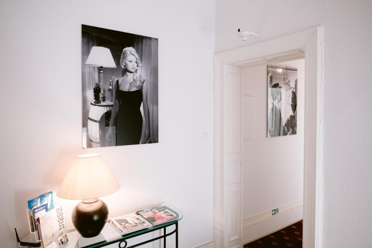 Boutique Hotel Villa Oberkassel Dusseldorf Bagian luar foto