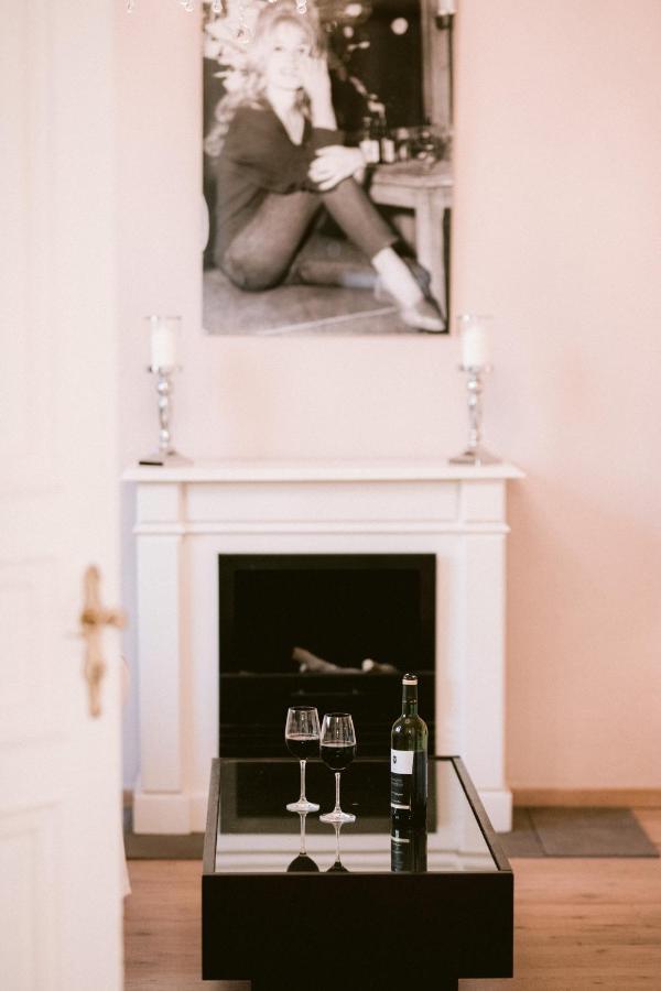 Boutique Hotel Villa Oberkassel Dusseldorf Bagian luar foto