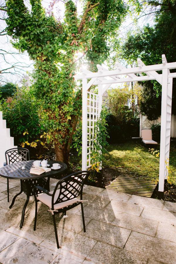 Boutique Hotel Villa Oberkassel Dusseldorf Bagian luar foto