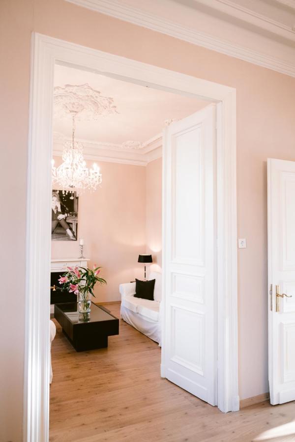 Boutique Hotel Villa Oberkassel Dusseldorf Bagian luar foto