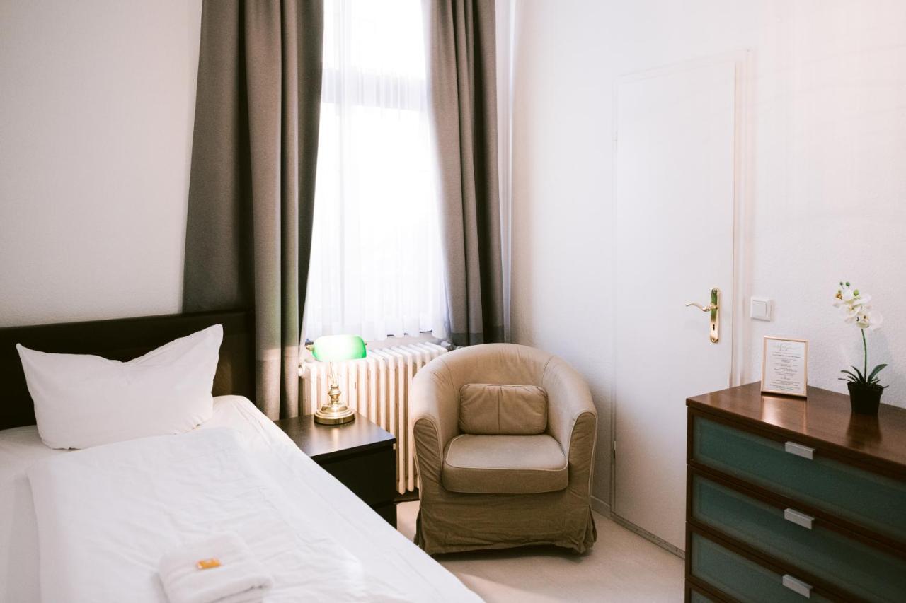 Boutique Hotel Villa Oberkassel Dusseldorf Bagian luar foto